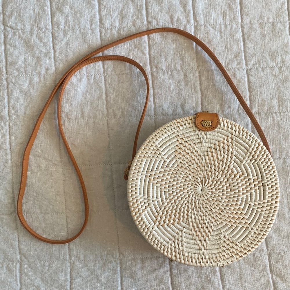 Round Rattan Crossbody Purse